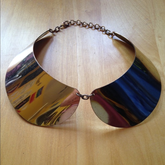 Gold Peter Pan Collar Necklace