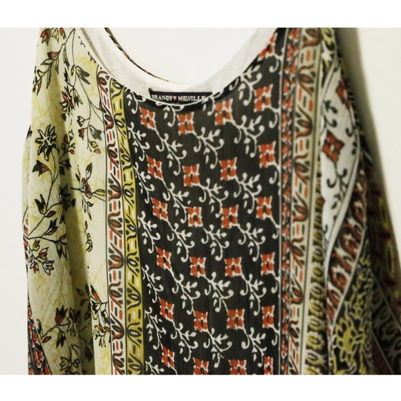 🚫SOLD🚫 Brandy Melville Gaby Dress - Picture 3 of 4