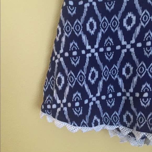 Blue high waisted soft shorts - Picture 2 of 3