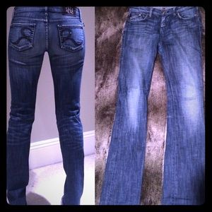 Rock & Republic Dark Wash Boot Cut Jeans ❤️❤️