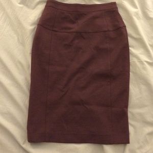 Burberry high waist pencil skirt in Plum