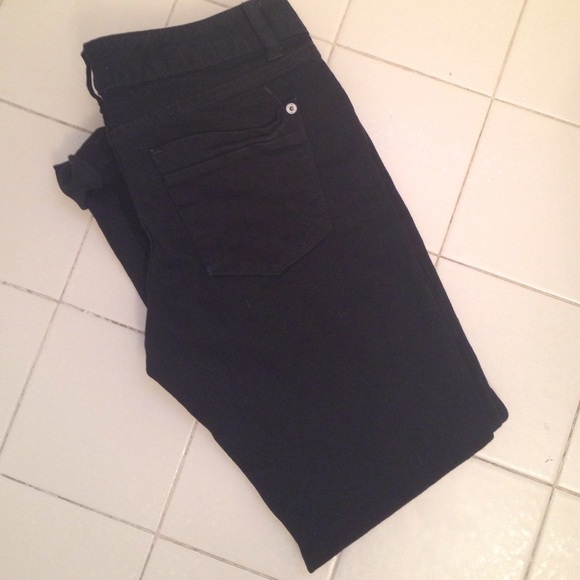 Black Skinny Jeans