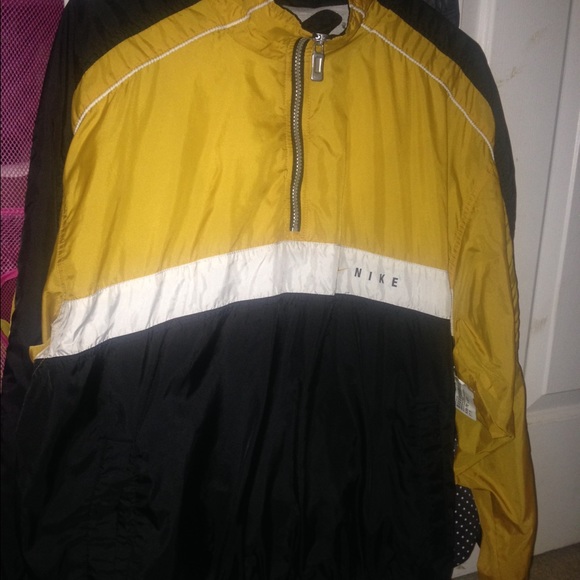 Windbreaker jacket
