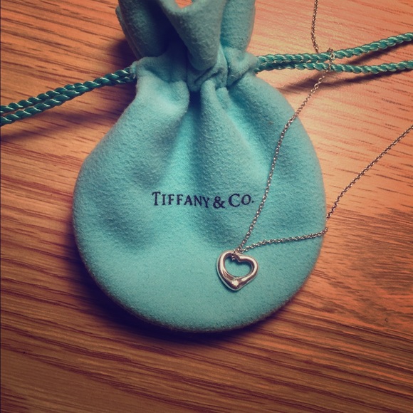 Tiffany's heart pendant
