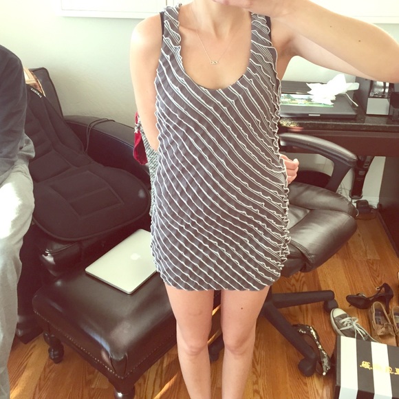 Mini summer dress - Picture 1 of 2