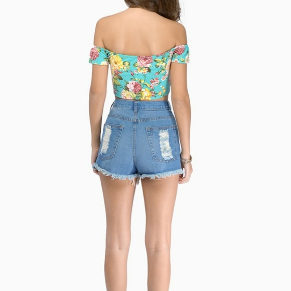 **SOLD** Skyline Denim Shorts - Picture 4 of 4