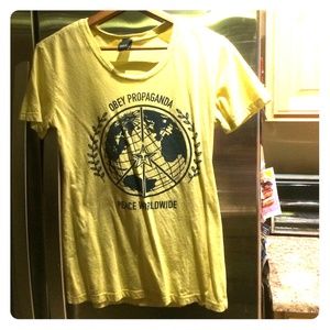 Obey women's "peace worldwide" t-shirt