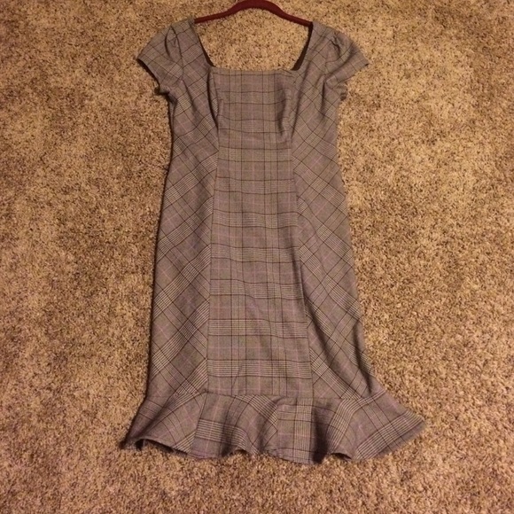 Plaid Business Dress!