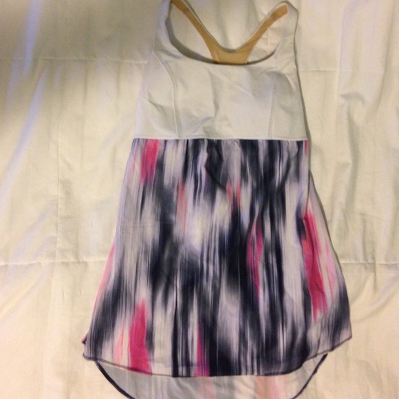 Lululemon multicolored tank