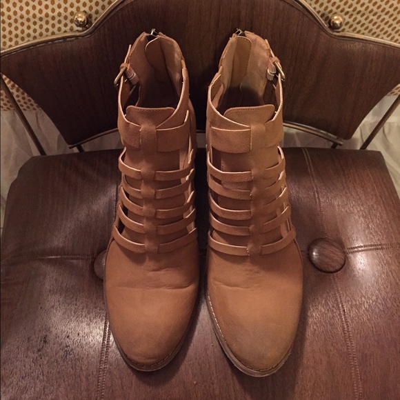 BUNDLED G by Guess strappy booties - Picture 2 of 2