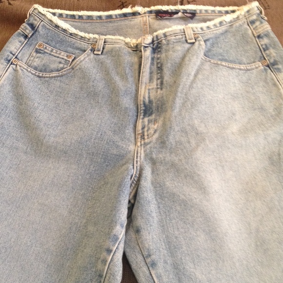 Venezia Jeans Co. Fringed Waist and inseam Jeans