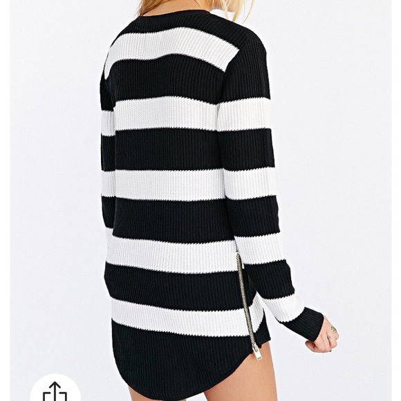 UNIF Side Zip - Picture 2 of 3