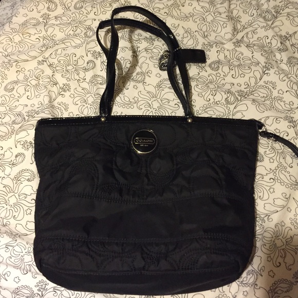 Coach shoulder bag
