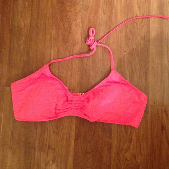 Never worn Victoria's Secret swim top
