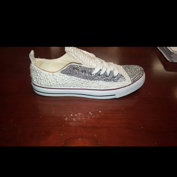 Custom made converse - Picture 3 of 3