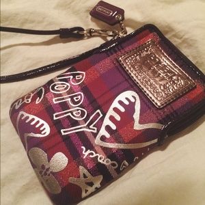 Coach Poppy Wristlet