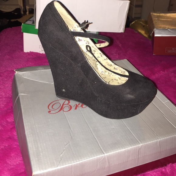 Black high wedges