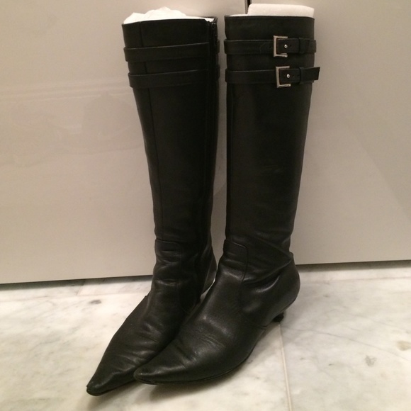 Black leather boot - Picture 1 of 3
