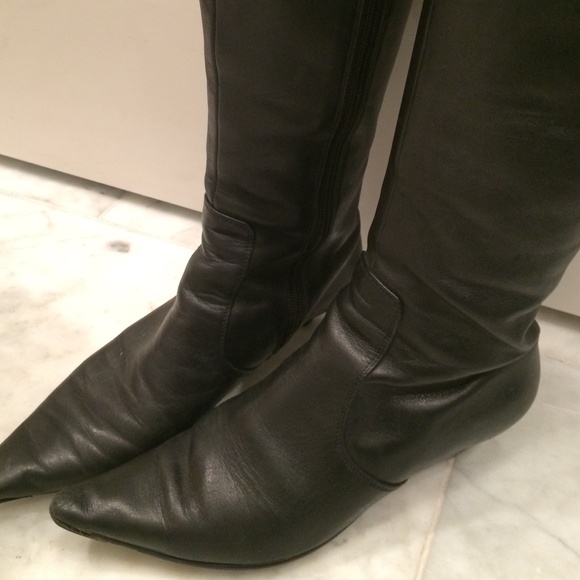 Black leather boot - Picture 3 of 3