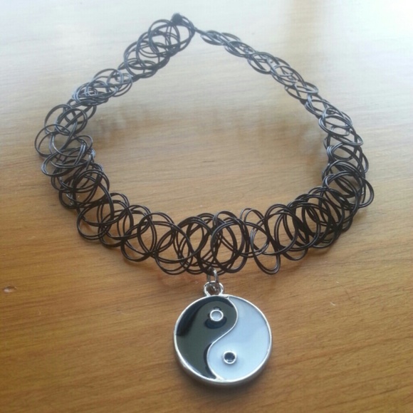Yin yang black tattoo choker necklace