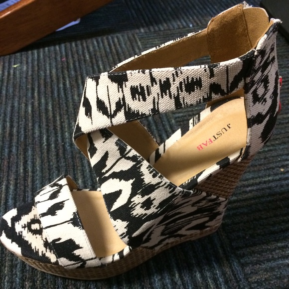JustFab Black and White Wedges - Picture 2 of 3