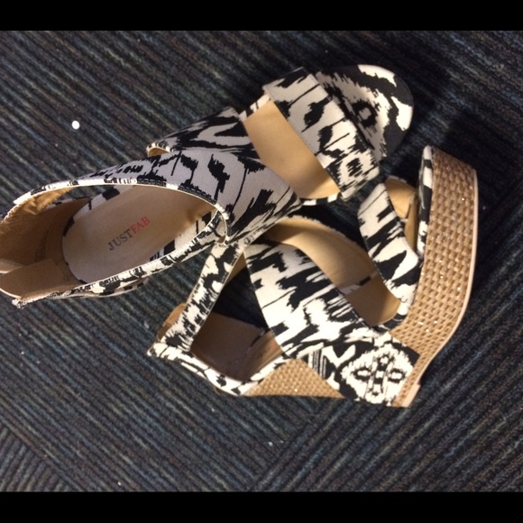 JustFab Black and White Wedges - Picture 3 of 3