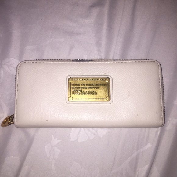 Marc Jacobs wallet