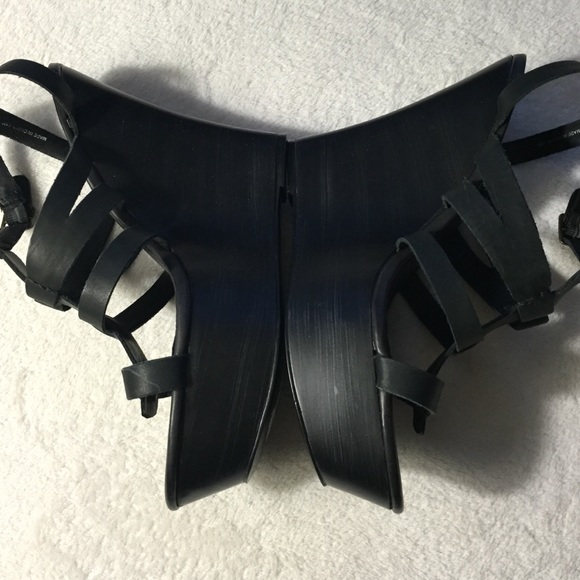 Steve Madden Gladiator Wedges - Picture 3 of 3