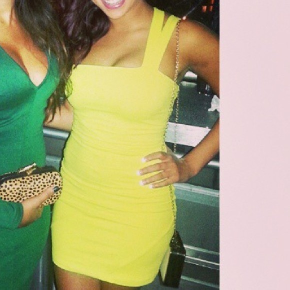 Bebe dress