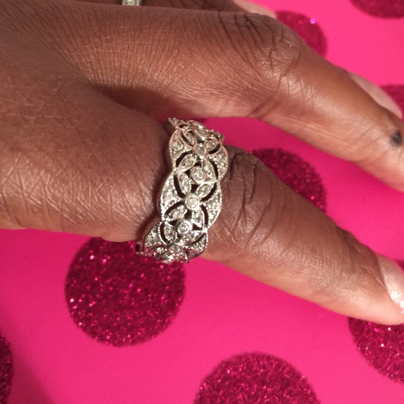 ⛔️SOLD⛔️ ... CZ & Silver Filigree Eternity Band - Picture 2 of 4