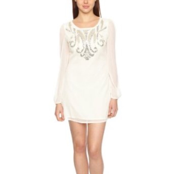 Lipsy London mini white shift dress - Picture 2 of 4