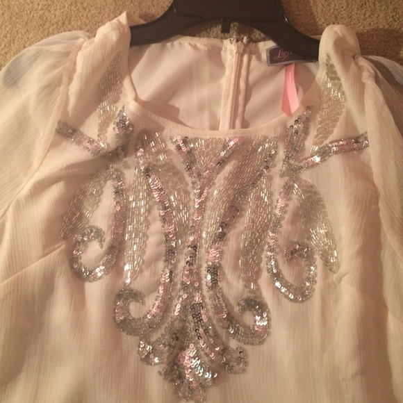 Lipsy London mini white shift dress - Picture 4 of 4