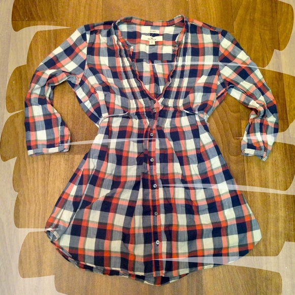 Hollister Top