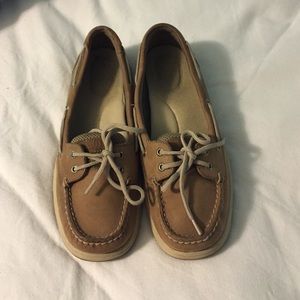 Sperry boating shoes!