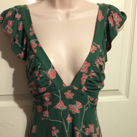 Hype Spring 🌸💐🌷Dress Medium Short Maxy