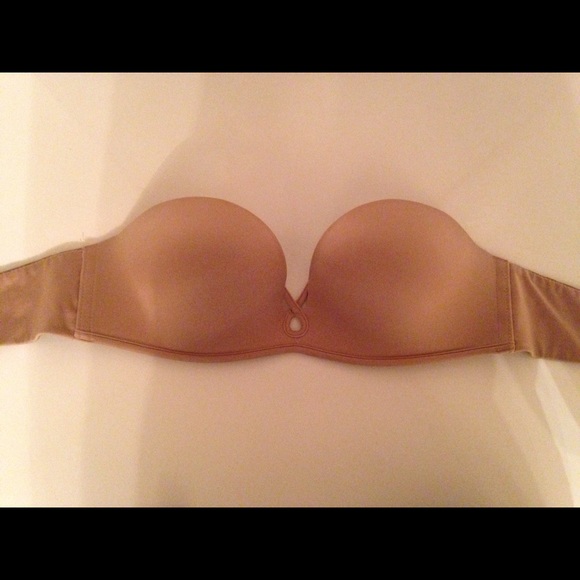 Victoria's Secret bombshell bra