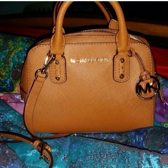 ISO - Picture 1 of 1