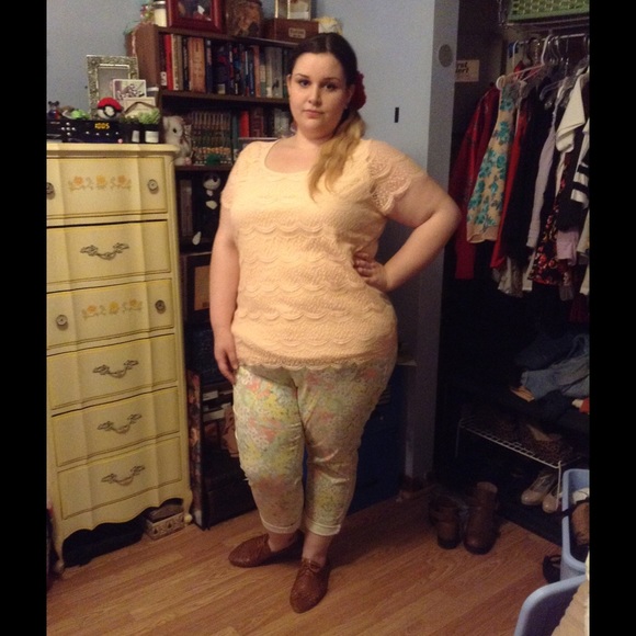 💕💖Lane Bryant PlusSize Peach Lace Top 18/20 💖💕
