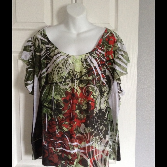 REDUCED FOR .99 shipping -Colorful Blouse