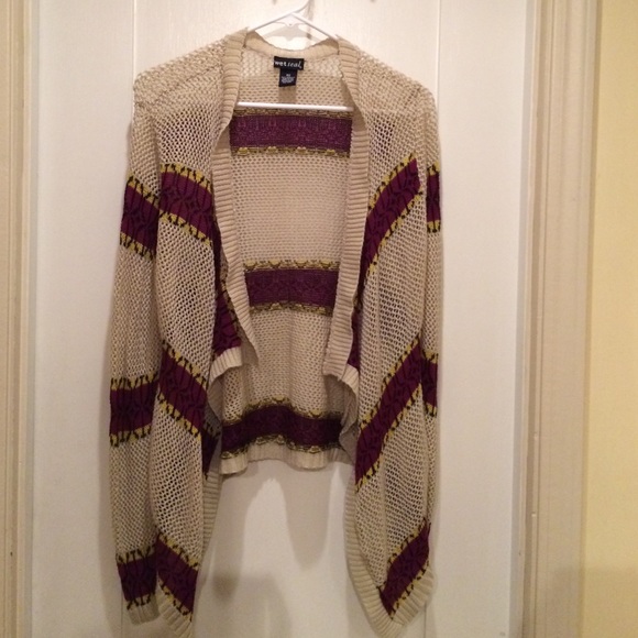 Wet seal flowy cardigan