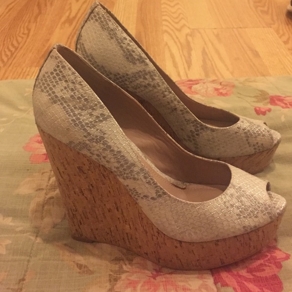 Authentic Vince Camuto Wedges!!