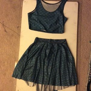 Crop top skirt set