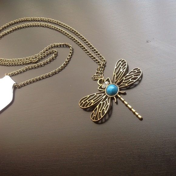 RETRO DRANGONFLY NECKLACE