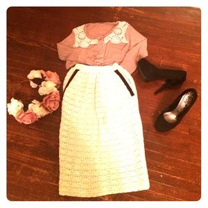 Knit cream skirt