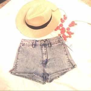 New high wasted shorts
