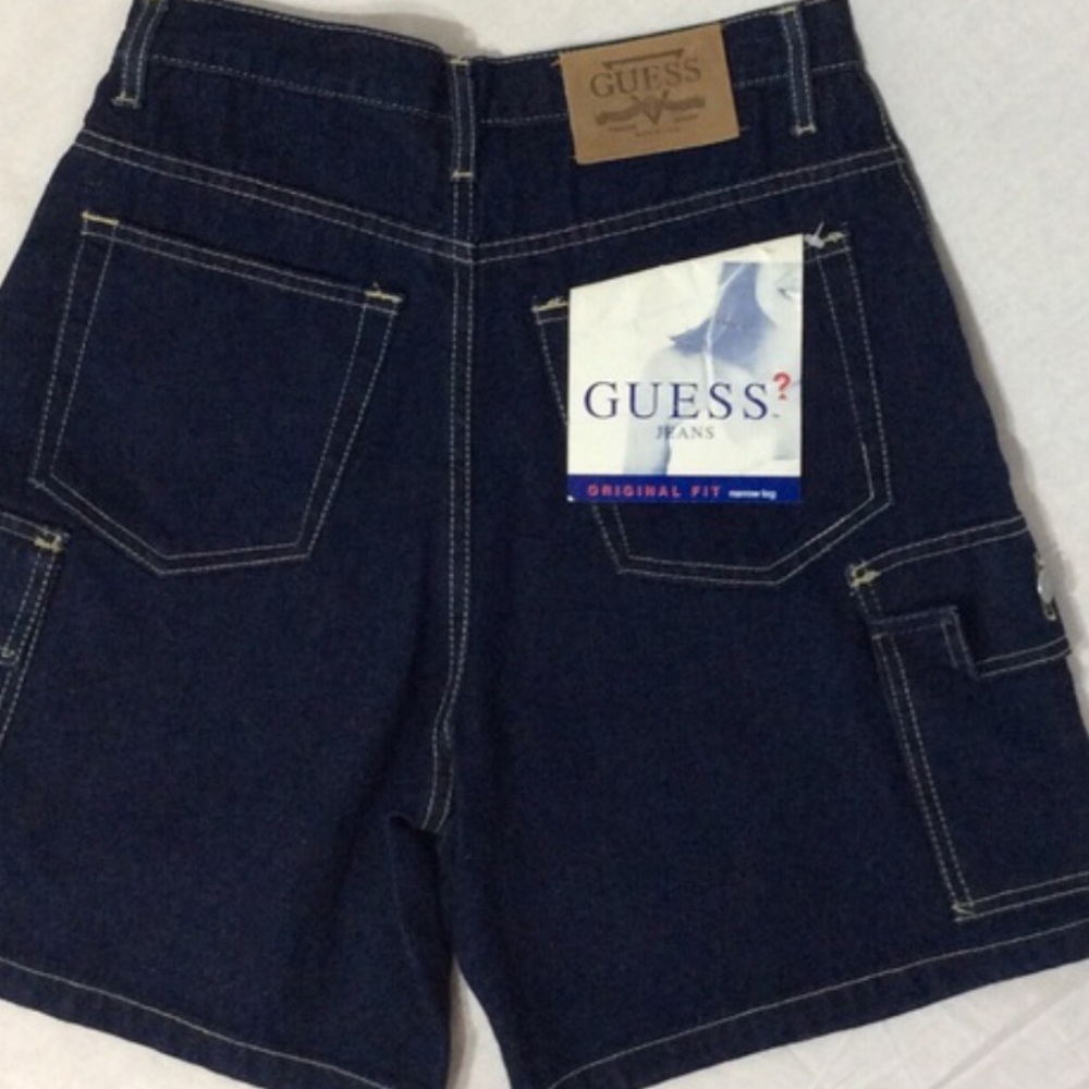 NWT GUESS BLUE JEAN CARGO SHORTS - Picture 1 of 4
