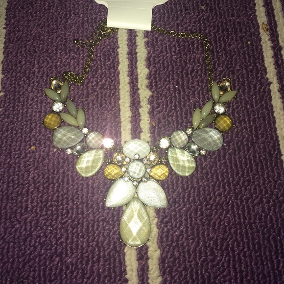 Blue, gray brown sparkled necklace