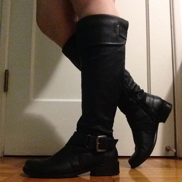 Black BareTraps tall boots