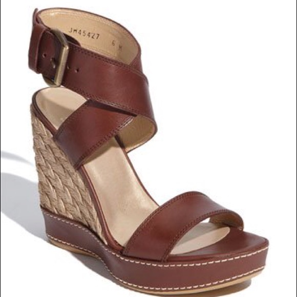 New Stuart Weitzman XRay Sandal 8