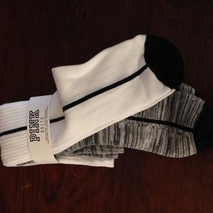 Vs socks
